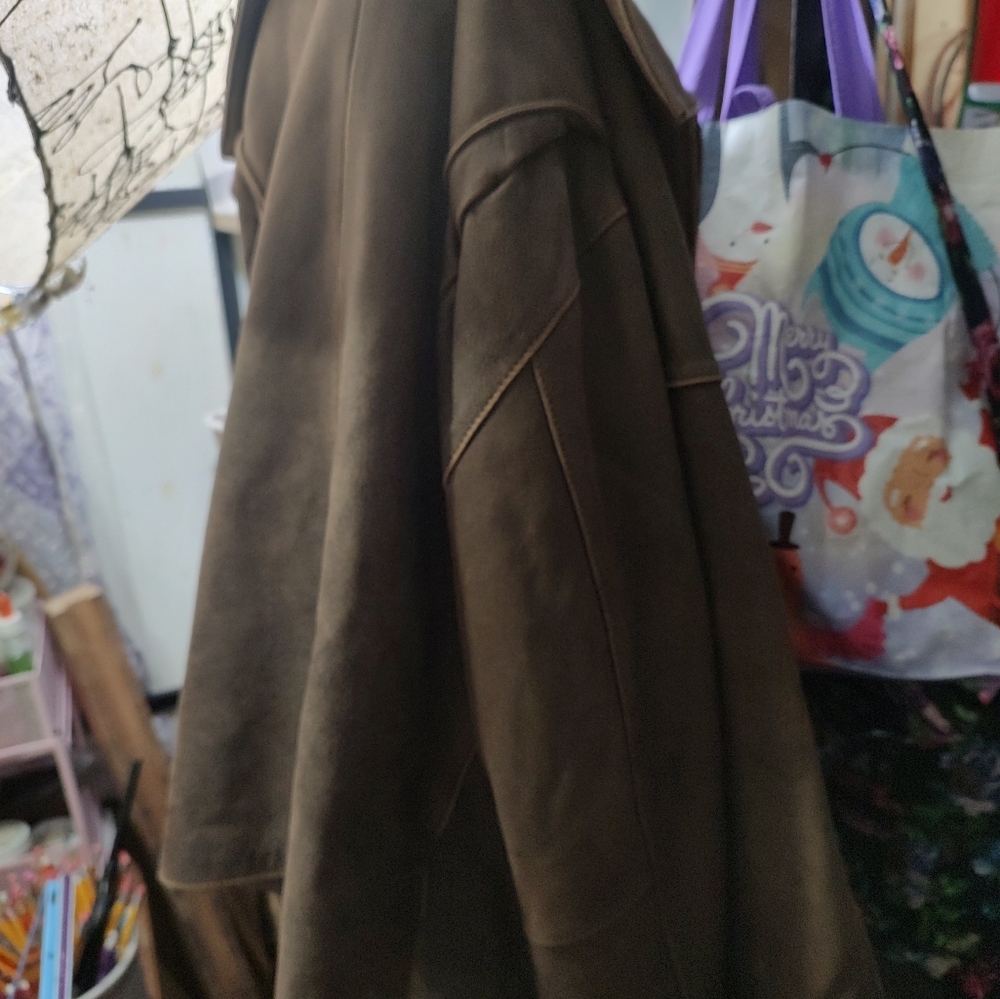 St. Johns Bay genuine leather jacket - Picture 9 of 9